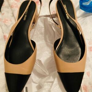 Veronica Beard Black and Tan Heels